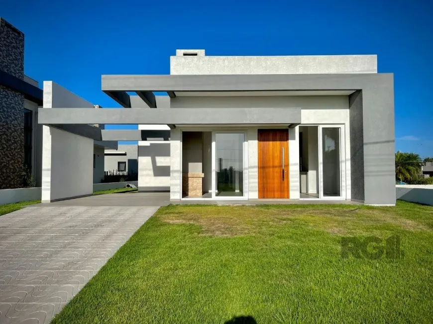 Foto 1 de Casa de Condomínio com 3 Quartos à venda, 150m² em Capao da Canoa, Capão da Canoa