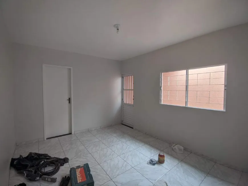 Foto 1 de Casa com 3 Quartos à venda, 93m² em Conjunto Residencial Araretama, Pindamonhangaba