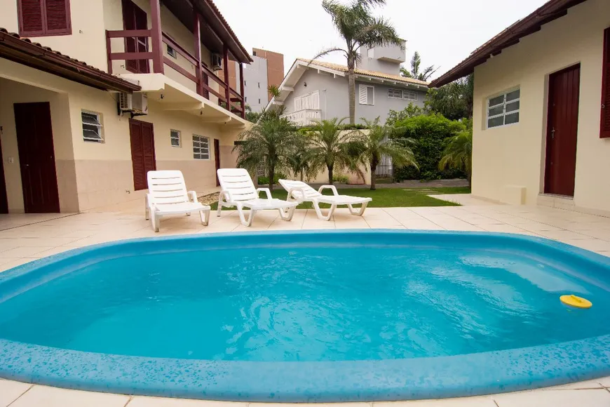 Foto 1 de Casa com 6 Quartos para alugar, 10m² em Ingleses do Rio Vermelho, Florianópolis
