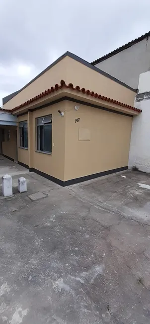 Foto 1 de Casa com 1 Quarto para alugar, 50m² em Taquara, Rio de Janeiro