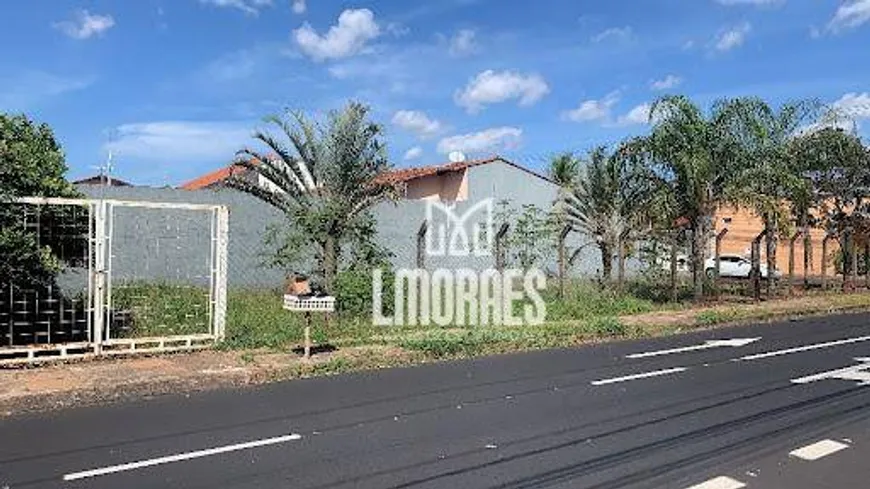 Foto 1 de Lote/Terreno à venda, 300m² em Lagoinha, Uberlândia