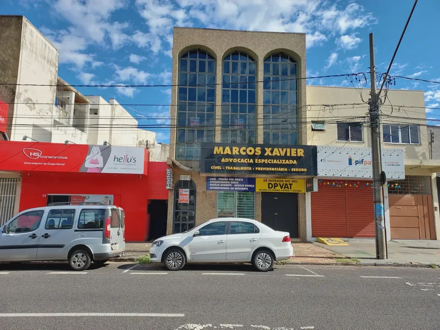 Foto 1 de Kitnet com 1 Quarto para alugar, 30m² em Centro, Uberlândia