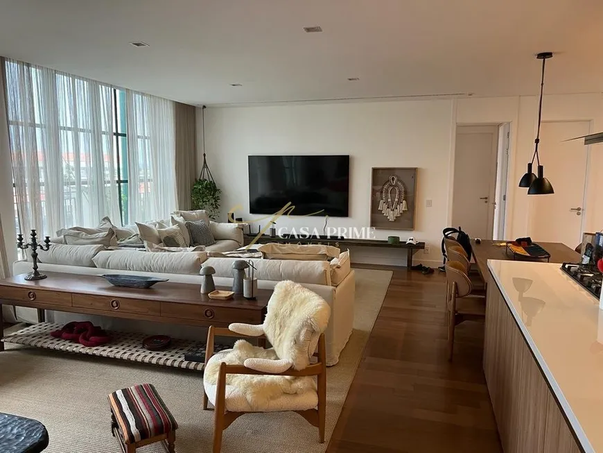 Foto 1 de Apartamento com 3 Quartos para alugar, 280m² em , Porto Feliz