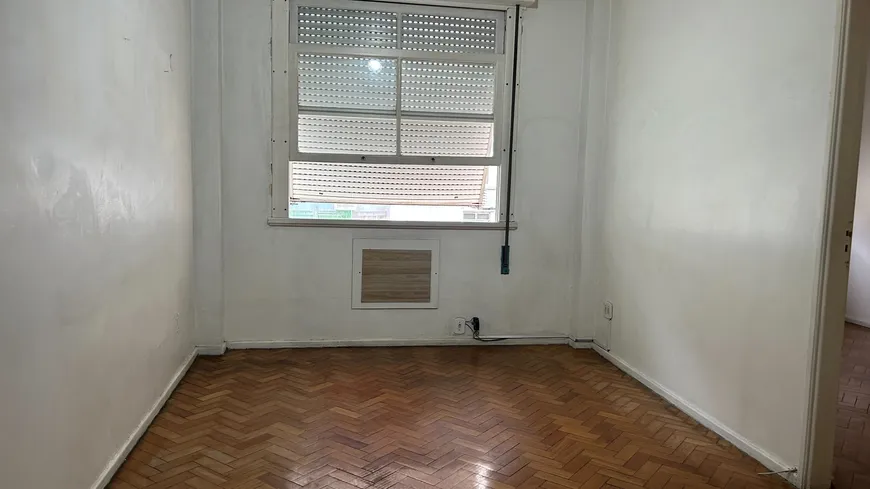 Foto 1 de Apartamento com 1 Quarto para alugar, 39m² em Copacabana, Rio de Janeiro