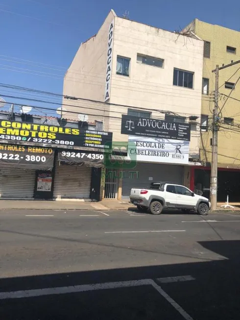 Foto 1 de Imóvel Comercial com 2 Quartos à venda, 615m² em Nossa Senhora Aparecida, Uberlândia