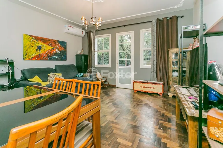 Foto 1 de Apartamento com 3 Quartos à venda, 109m² em Rio Branco, Porto Alegre