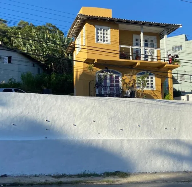 Foto 1 de Casa com 3 Quartos à venda, 200m² em Canto da Lagoa, Florianópolis