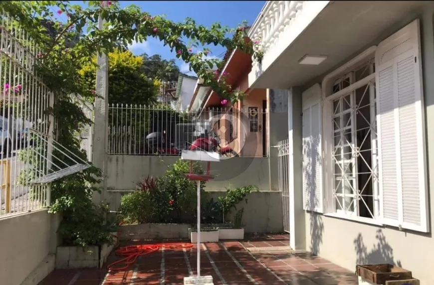 Foto 1 de Casa com 4 Quartos à venda, 184m² em Centro, Florianópolis