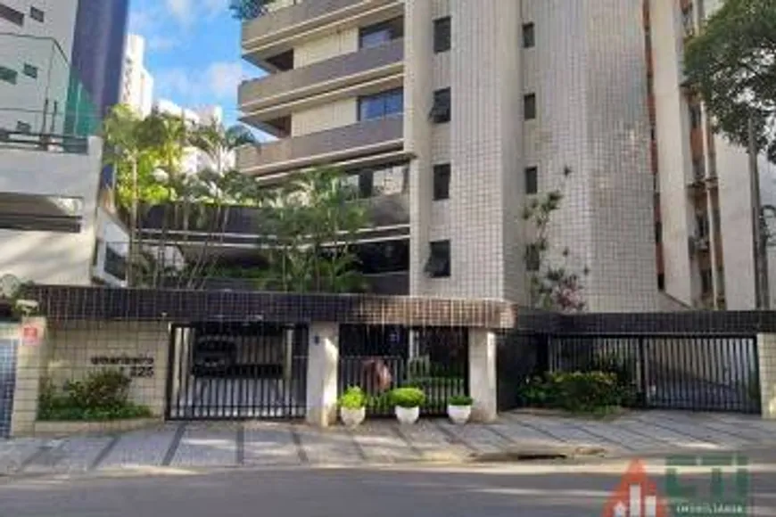 Foto 1 de Apartamento com 4 Quartos à venda, 217m² em Graças, Recife