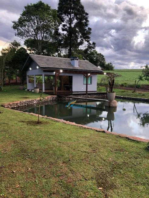 Foto 1 de Fazenda/Sítio com 2 Quartos à venda, 50m² em Recanto Tropical, Cascavel