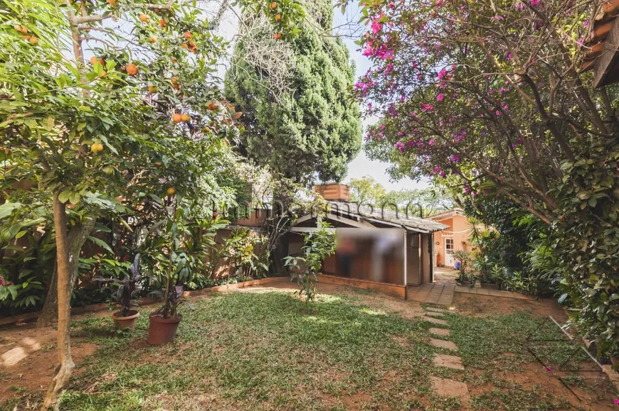 Foto 1 de Casa com 3 Quartos à venda, 120m² em Alto da Lapa, São Paulo