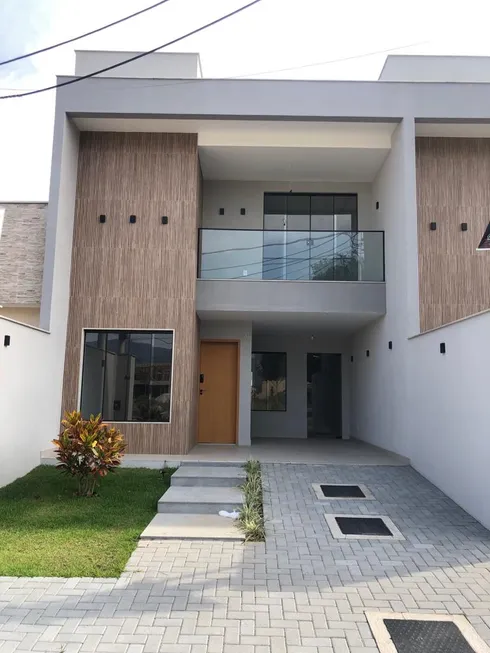 Foto 1 de Casa com 3 Quartos à venda, 120m² em Guaratiba, Rio de Janeiro