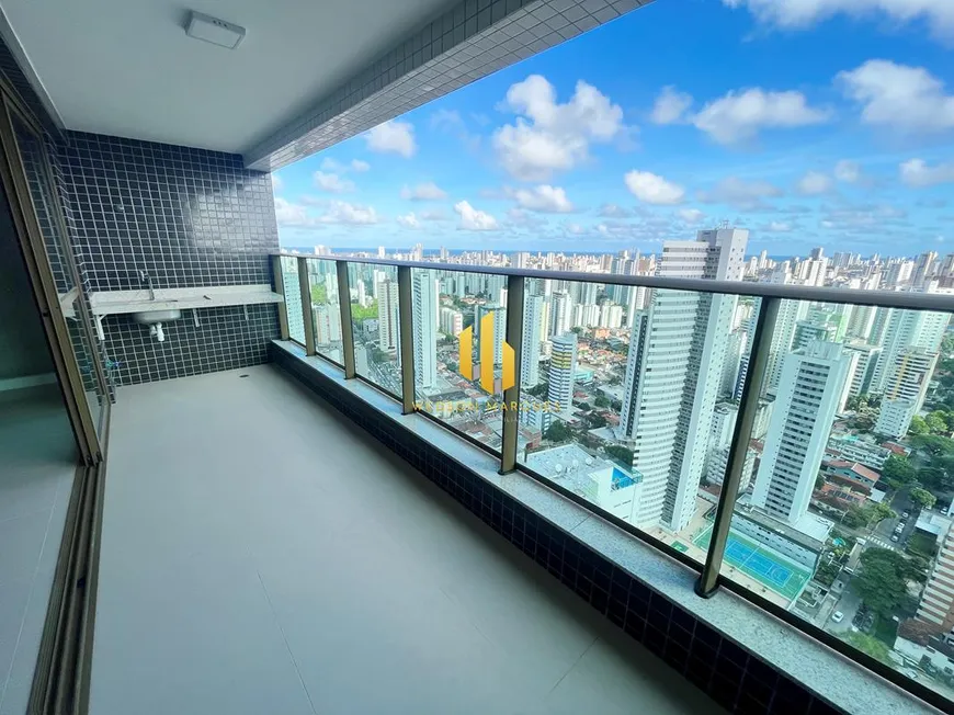 Foto 1 de Apartamento com 4 Quartos à venda, 123m² em Torre, Recife