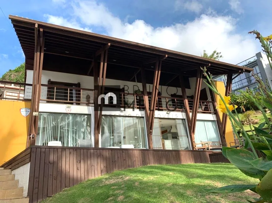 Foto 1 de Sobrado com 5 Quartos à venda, 397m² em Barra da Lagoa, Florianópolis