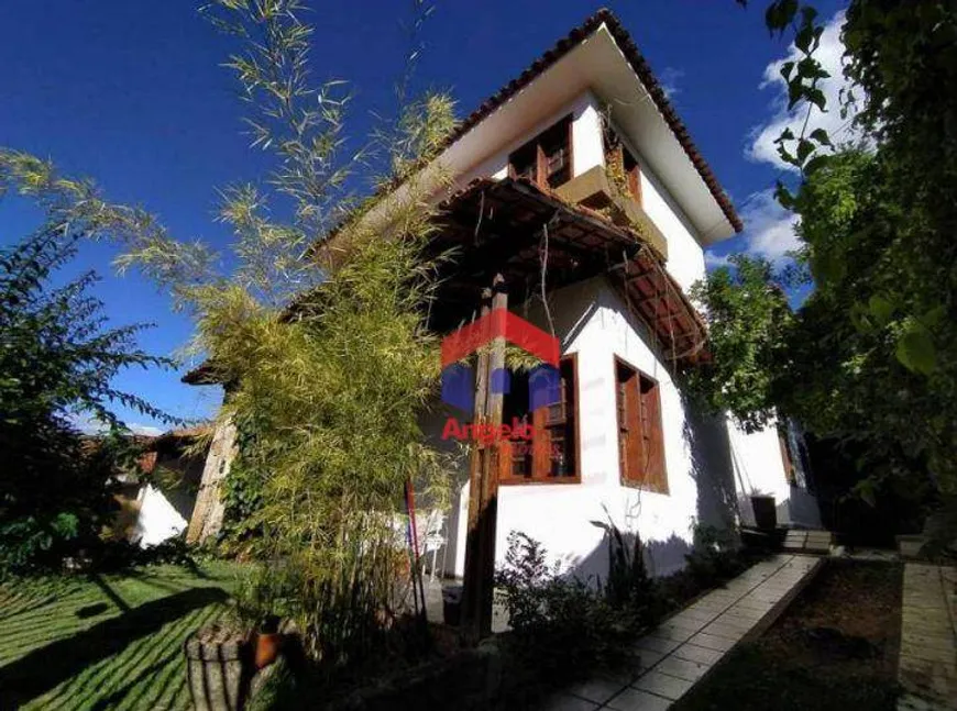 Foto 1 de Casa com 5 Quartos à venda, 396m² em Planalto, Belo Horizonte