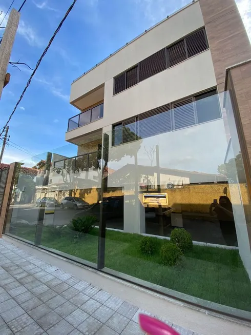 Foto 1 de Apartamento com 3 Quartos à venda, 160m² em Planalto, Belo Horizonte