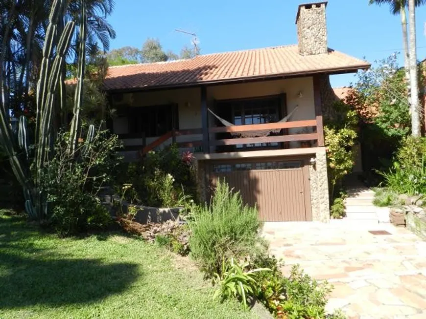 Foto 1 de Casa com 3 Quartos à venda, 240m² em Vila Irma, Sapiranga