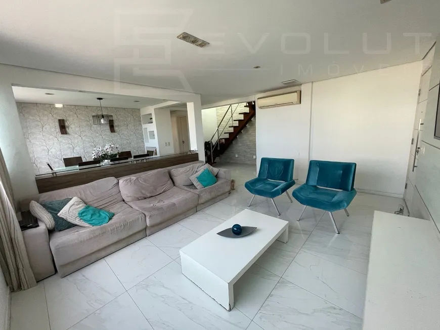 Foto 1 de Apartamento com 3 Quartos à venda, 236m² em Vicente Pinzon, Fortaleza
