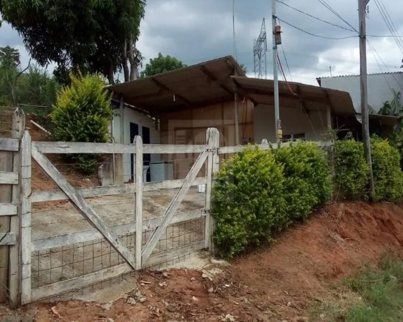 Foto 1 de Fazenda/Sítio com 2 Quartos à venda, 1470m² em Vila Velha, Caçapava