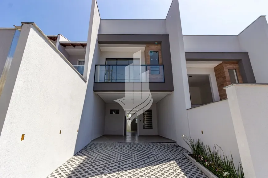 Foto 1 de Sobrado com 3 Quartos à venda, 121m² em Fortaleza, Blumenau