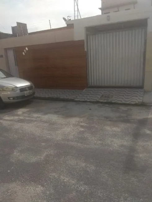 Foto 1 de Casa com 3 Quartos à venda, 189m² em Aeroporto, Aracaju