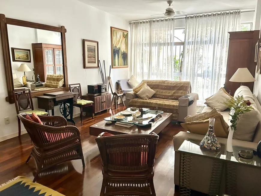 Foto 1 de Apartamento com 4 Quartos à venda, 168m² em Icaraí, Niterói