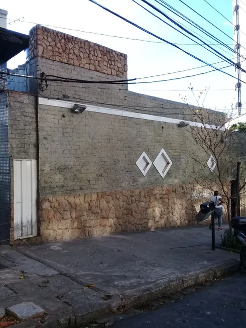 Foto 1 de Imóvel Comercial com 7 Quartos à venda, 400m² em Barro Preto, Belo Horizonte