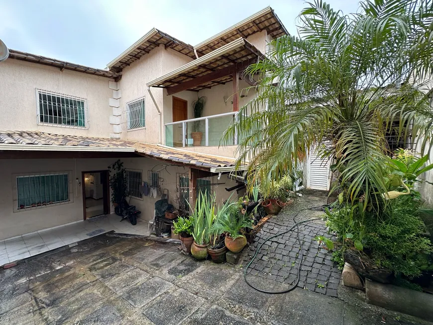 Foto 1 de Casa com 3 Quartos à venda, 120m² em Céu Azul, Belo Horizonte