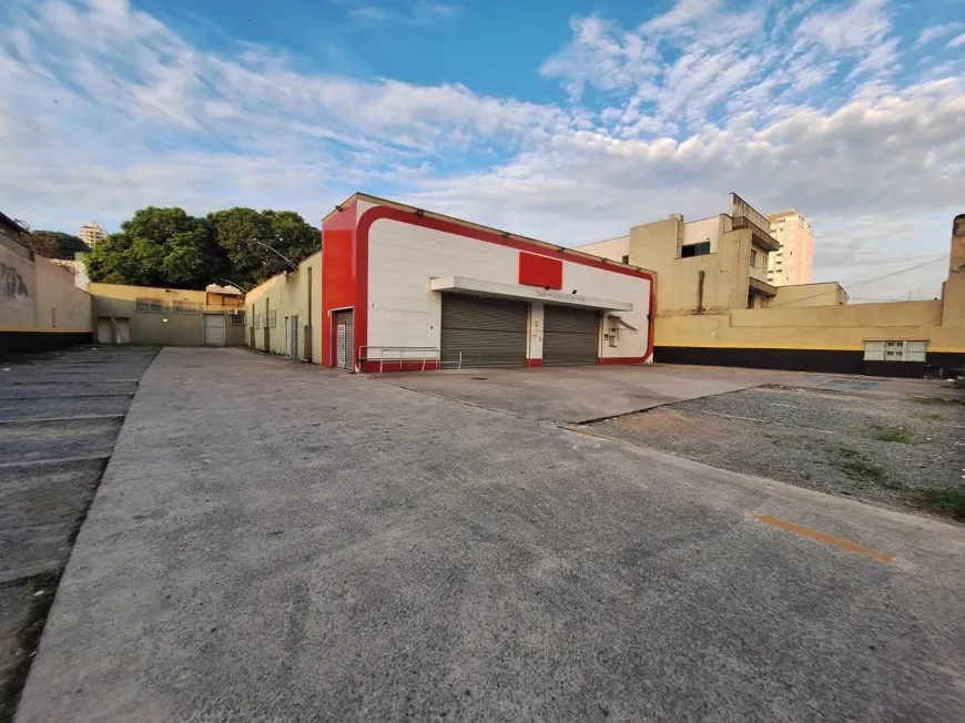 Foto 1 de Galpão/Depósito/Armazém com 4 Quartos à venda, 1500m² em Vila Maria, São Paulo