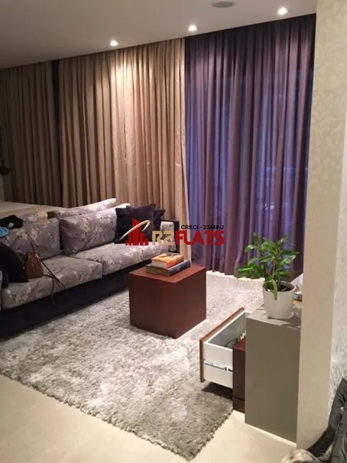 Foto 1 de Flat com 1 Quarto à venda, 55m² em Jardins, São Paulo