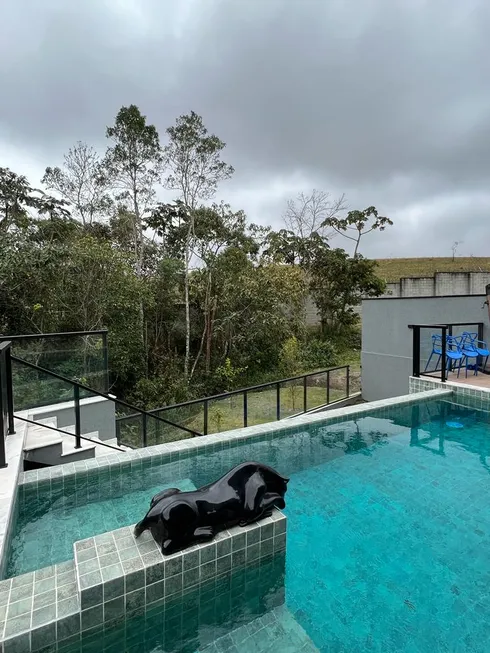 Foto 1 de Casa de Condomínio com 3 Quartos à venda, 349m² em Parque Residencial Itapeti, Mogi das Cruzes