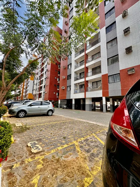 Foto 1 de Apartamento com 2 Quartos à venda, 62m² em Calhau, São Luís