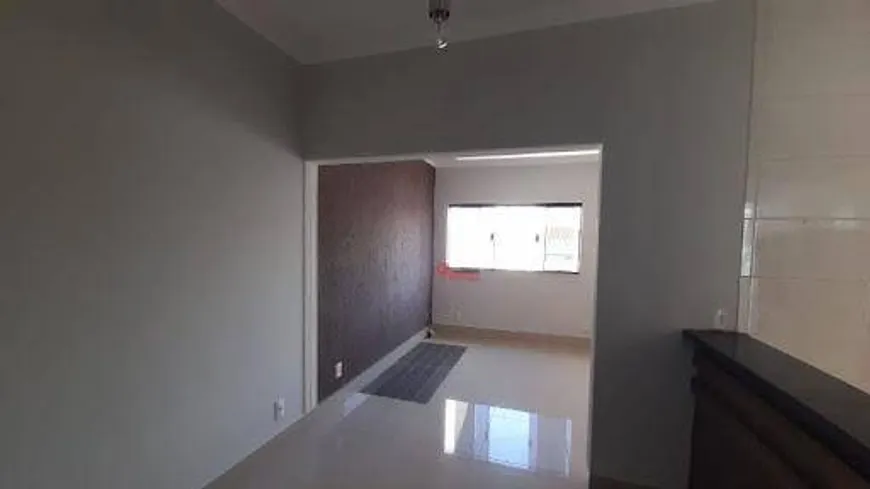 Foto 1 de Casa com 2 Quartos à venda, 100m² em Jardim Barão, Santa Bárbara D'Oeste