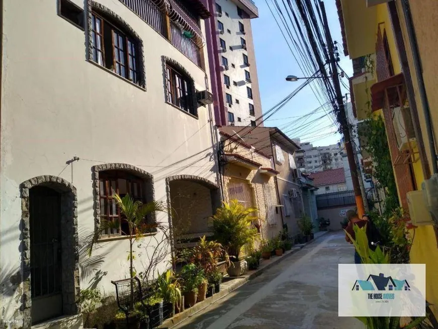 Foto 1 de Casa de Condomínio com 4 Quartos à venda, 200m² em Icaraí, Niterói
