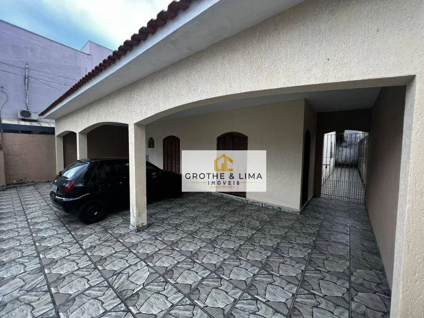 Foto 1 de Casa com 2 Quartos à venda, 150m² em Eugênio de Melo, São José dos Campos