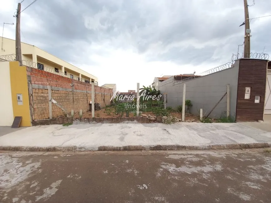 Foto 1 de Lote/Terreno à venda, 250m² em Jardim Embare, São Carlos