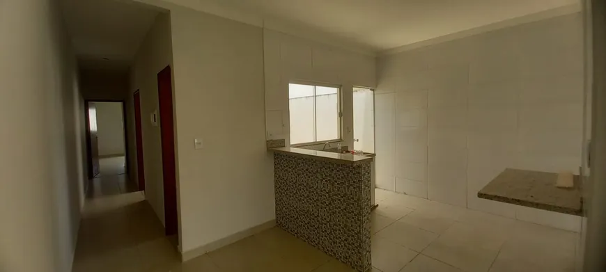 Foto 1 de Casa com 2 Quartos à venda, 60m² em Boca do Rio, Salvador