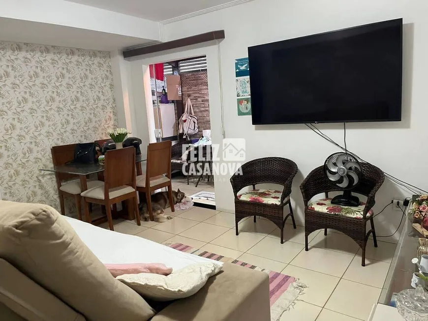 Foto 1 de Casa com 2 Quartos à venda, 68m² em Gleba B, Camaçari