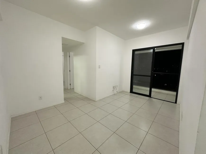 Foto 1 de Apartamento com 2 Quartos à venda, 54m² em Jardim Brasilia, Salvador