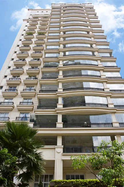 Foto 1 de Apartamento com 4 Quartos à venda, 420m² em Itaim Bibi, São Paulo