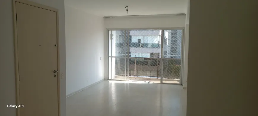 Foto 1 de Apartamento com 3 Quartos à venda, 106m² em Indianópolis, São Paulo