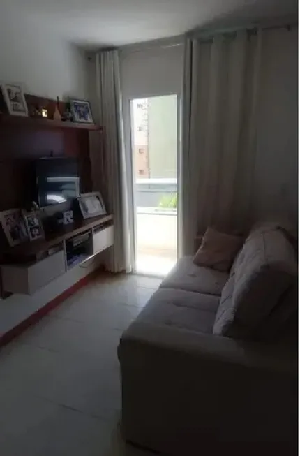 Foto 1 de Apartamento com 2 Quartos à venda, 45m² em Buraquinho, Lauro de Freitas