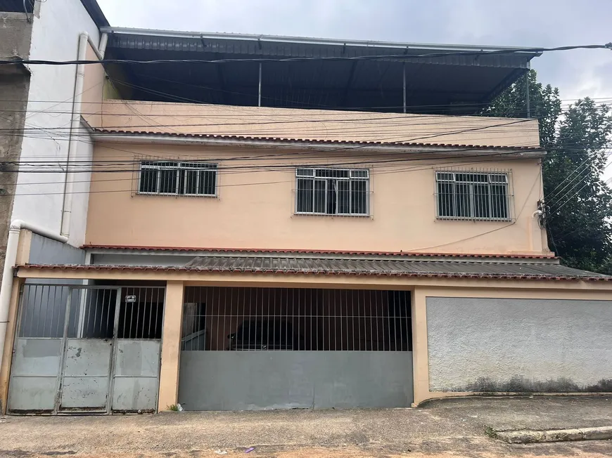 Foto 1 de Apartamento com 2 Quartos à venda, 85m² em Olavo Bilac, Duque de Caxias