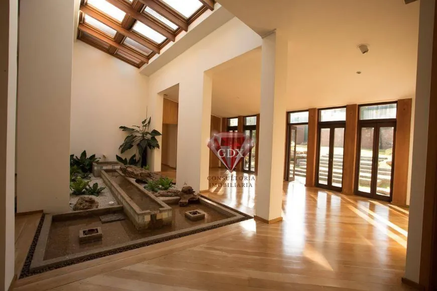 Foto 1 de Casa de Condomínio com 4 Quartos à venda, 1300m² em Chácara Flora, São Paulo