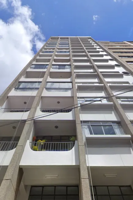 Foto 1 de Apartamento com 5 Quartos à venda, 230m² em Centro, Barbacena