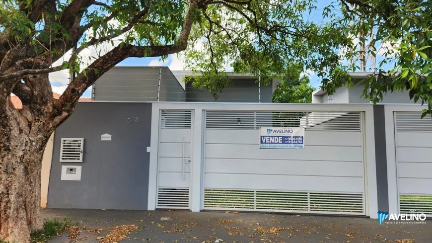 Foto 1 de Casa com 2 Quartos à venda, 63m² em Parque Residencial Rita Vieira, Campo Grande