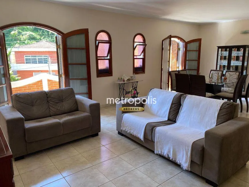 Foto 1 de Casa com 3 Quartos à venda, 199m² em Vila Tavolaro, Ribeirão Pires