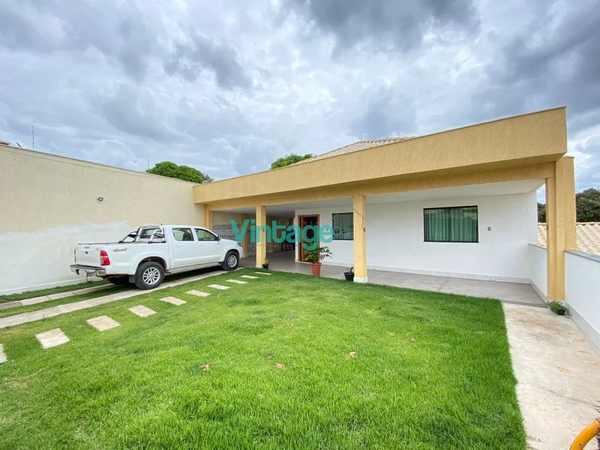 Foto 1 de Casa com 3 Quartos à venda, 195m² em Colonial, Contagem