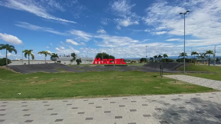 Foto 1 de Lote/Terreno à venda, 250m² em Eugênio de Melo, São José dos Campos