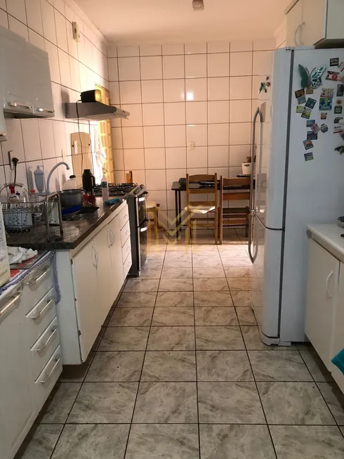 Foto 1 de Casa com 2 Quartos à venda, 150m² em Vila Altinópolis, Bauru